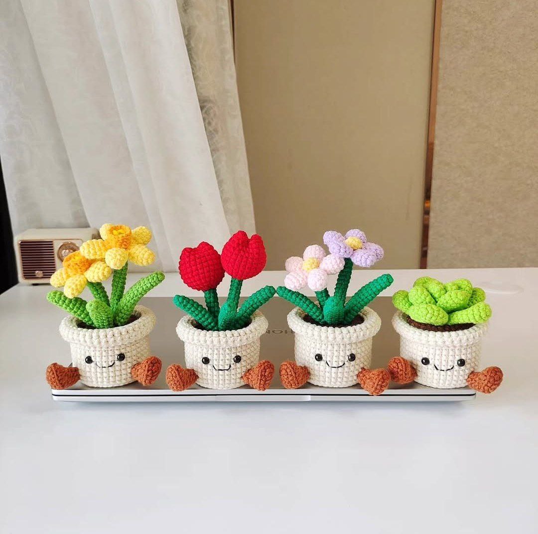 گلدانهای بافتنی گلدانهای بافتنی